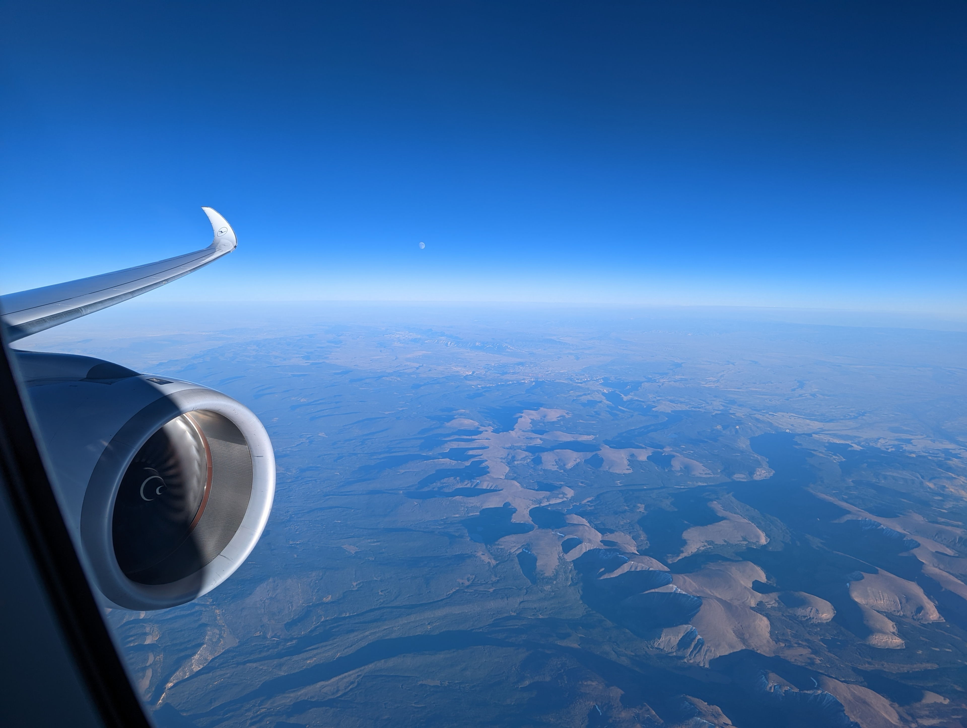 California mountains from Lufthansa flight 458 from Munich (MUC) to San Francisco (SFO)